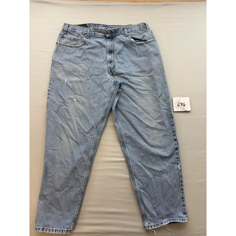 Levis 560 Loose Fit Tapered Light Wash Denim Jeans Mens 38x30 Blue Distressed